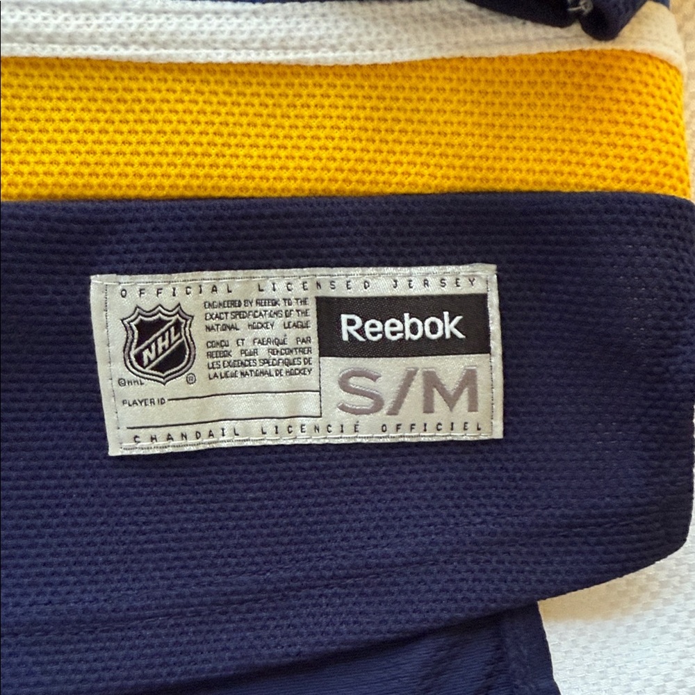 Reebok White and Blue Hockey Jersey. -Small - Picture 2 of 7